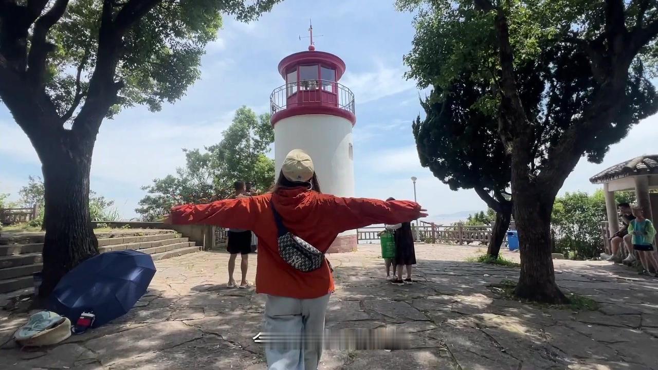 象山石浦自驾一日游攻略，既可以感受渔家人文生活，又可以吃到鲜美海鲜。

🗺️路