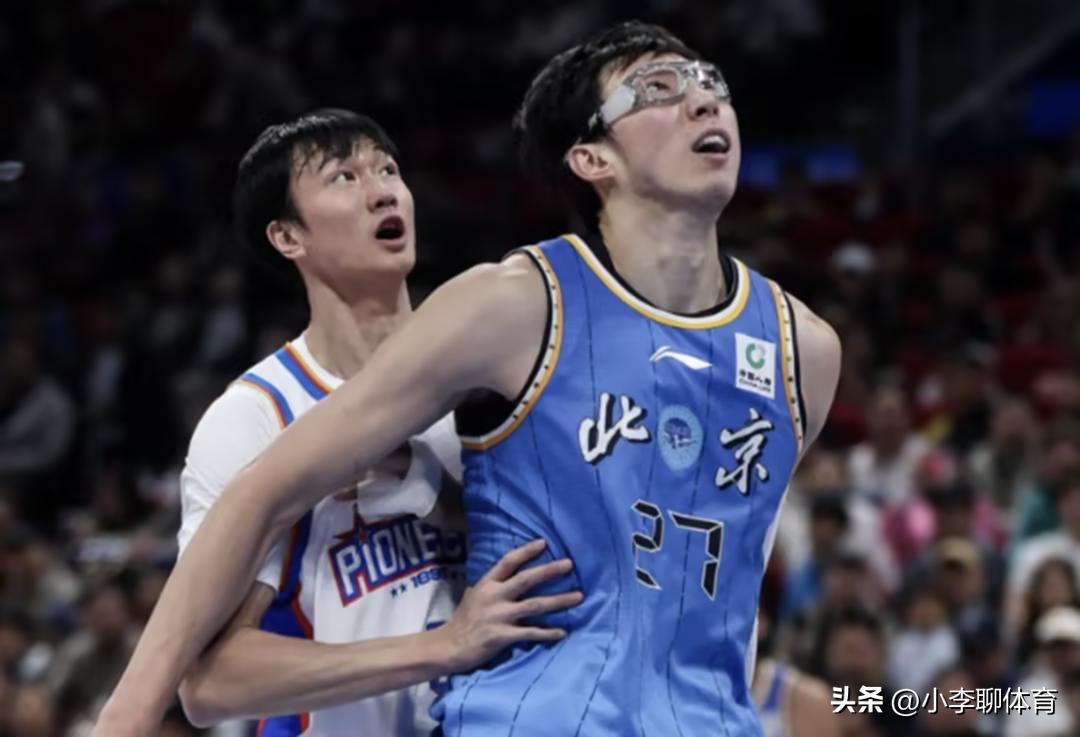 大乱斗，本赛季的CBA格局让人看不懂！

截止目前为止，CBA联赛已经打了27了