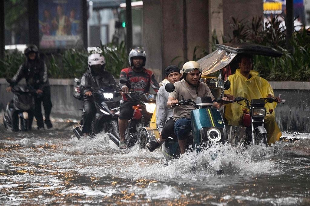 我的同情心，凉了
菲律宾民防局8月17日通报说，因近期持续强降雨及其引发的洪水、