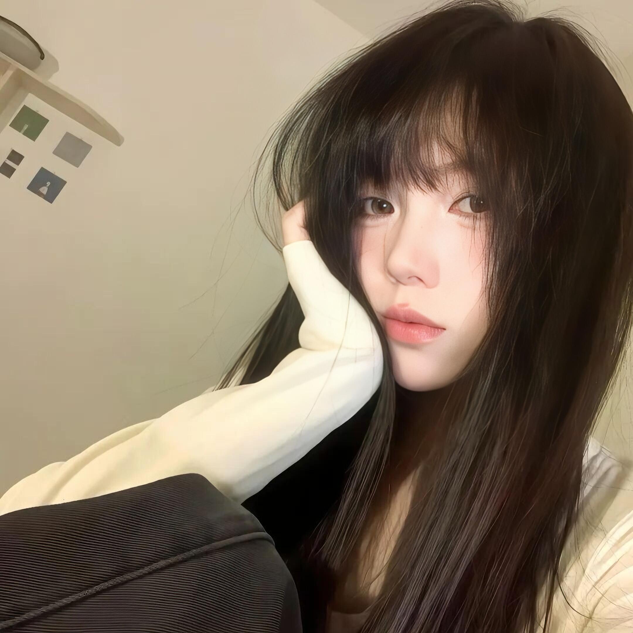 WeChat ｜氛围感女生头像 ​ ​​​