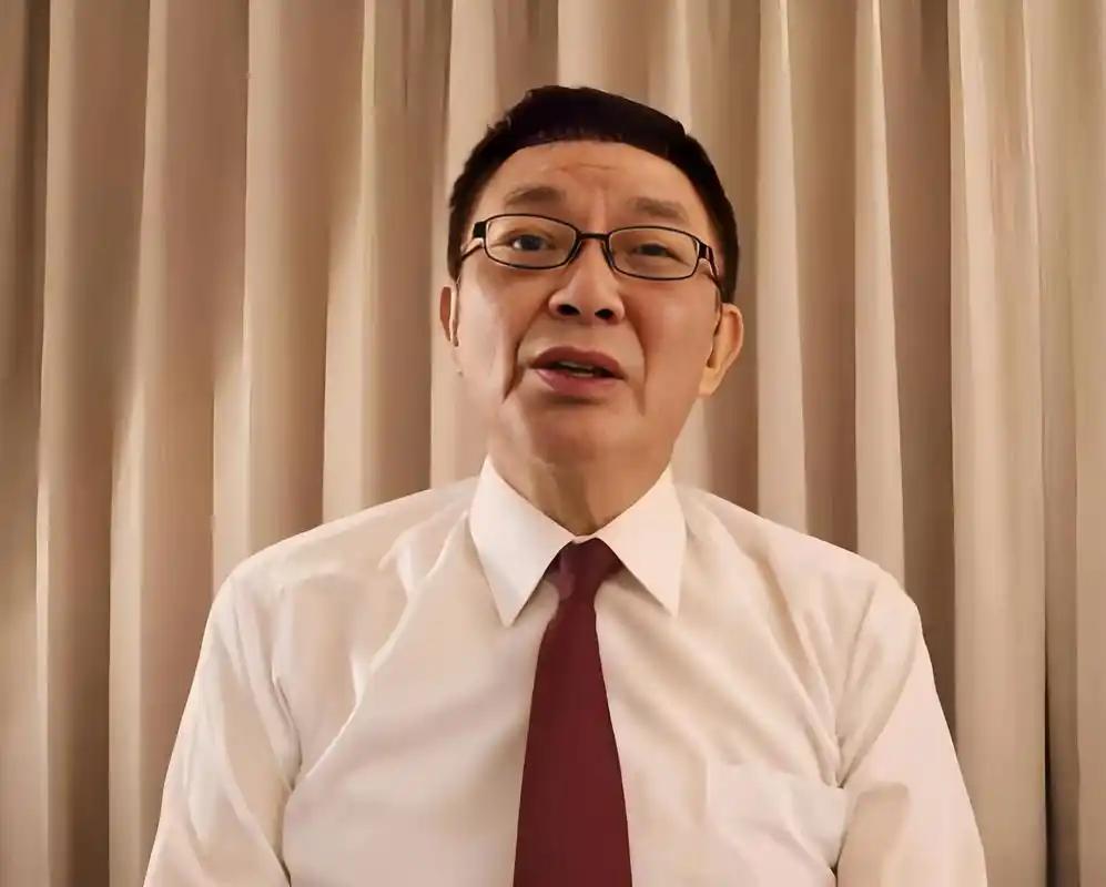 台湾地区名嘴苑举正说：大家有没有发现，中国大陆和日本的这次外交事件，所有的国家没