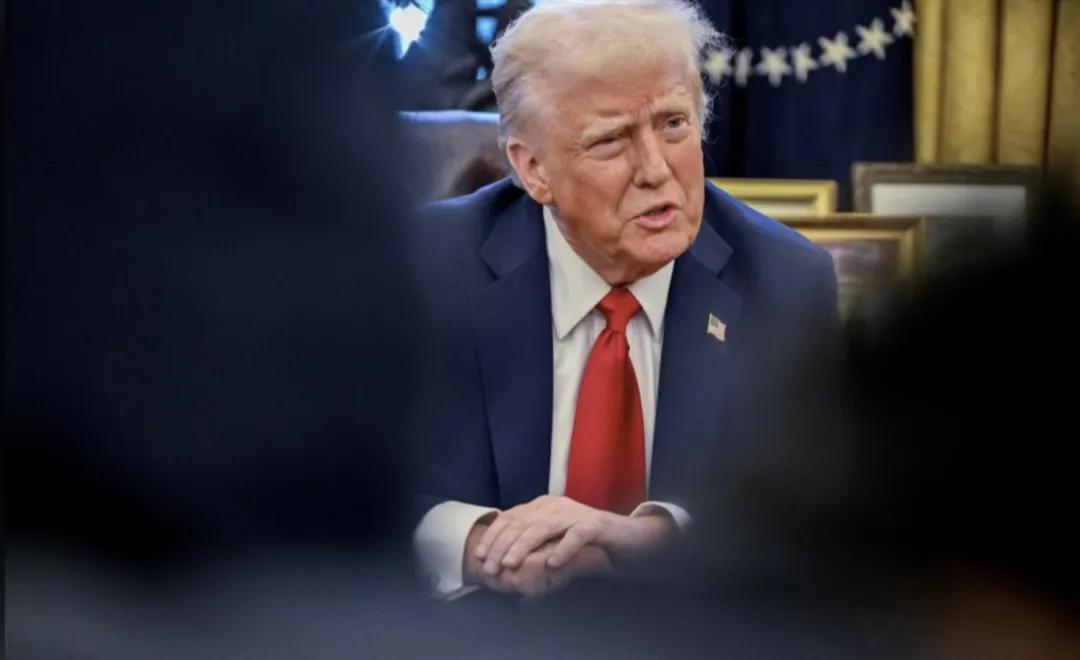 美国总统老特朗普称委内瑞拉是一个“死掉的国家”，而美国“正在掌权”。老特还称，美