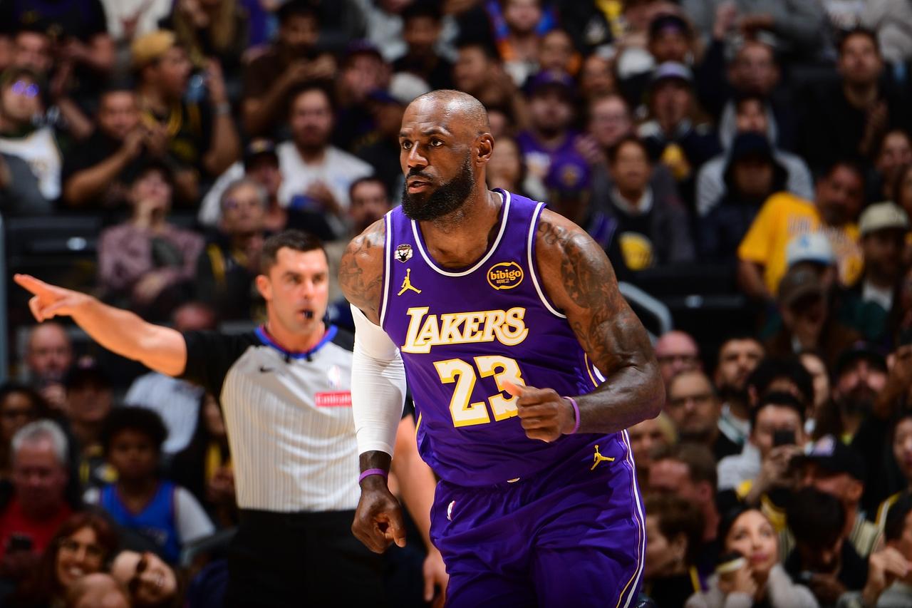 詹姆斯离开后湖人会陷入冠军空窗期？
前NBA球员杰弗森谈到了詹姆斯，他认为詹姆斯