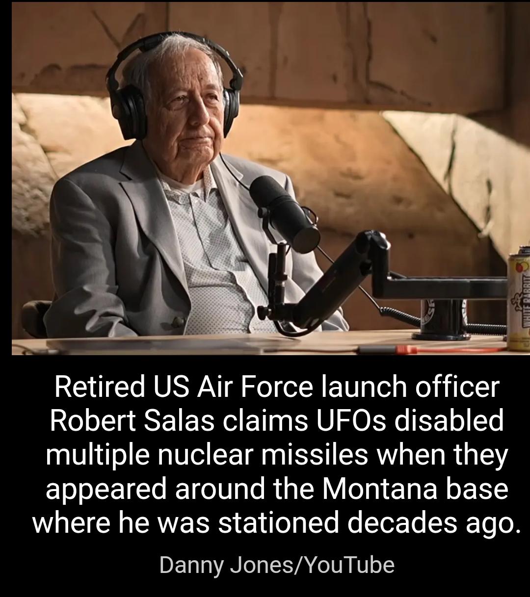 新闻快讯——纽约邮报：美前空军导弹军官曝冷战UFO致核导弹失效
 
据《纽约邮报