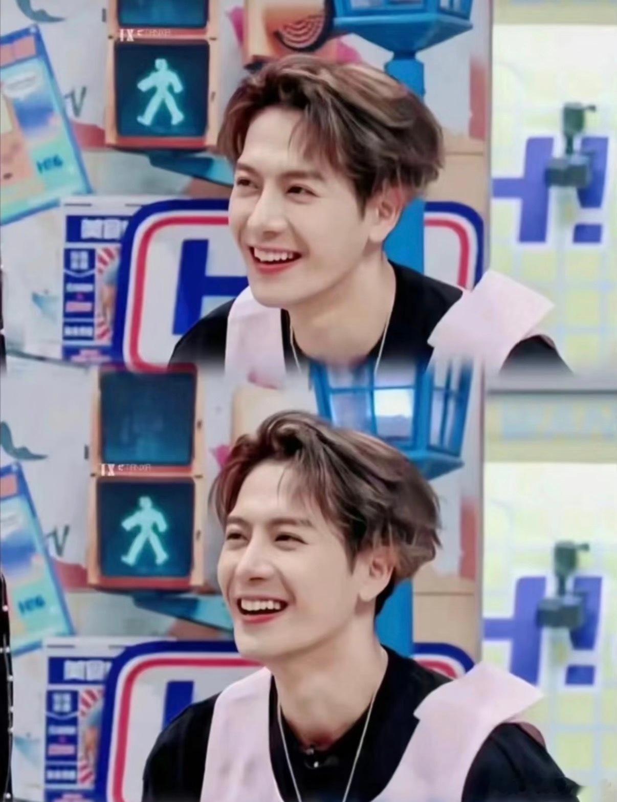 何炅王嘉尔芒果跨年合体湖南卫视跨年第四波阵容湖南卫视跨年演唱会 看到阵容直接原地