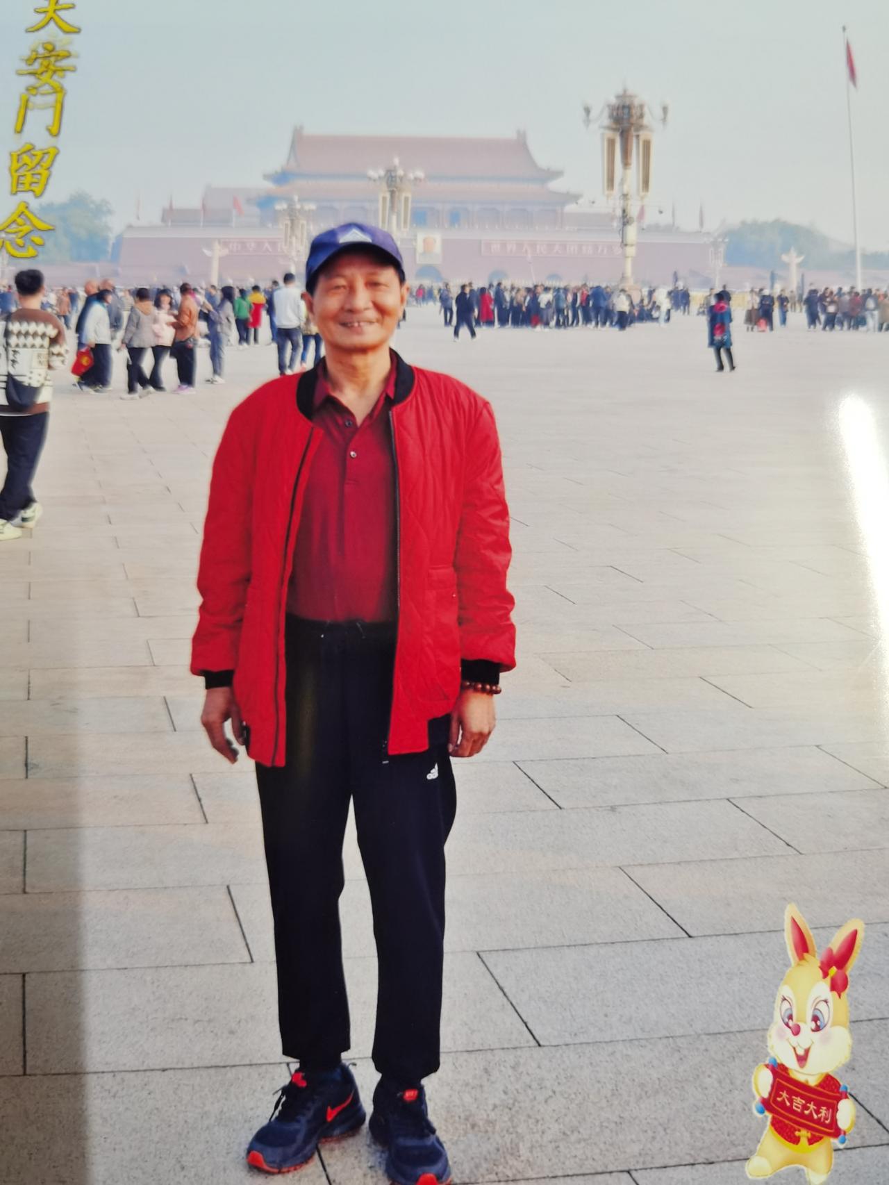 参加完6天5晚的北京游，我可算见识到黑导游有多坑了。我报的旅行团，导游一路上净带