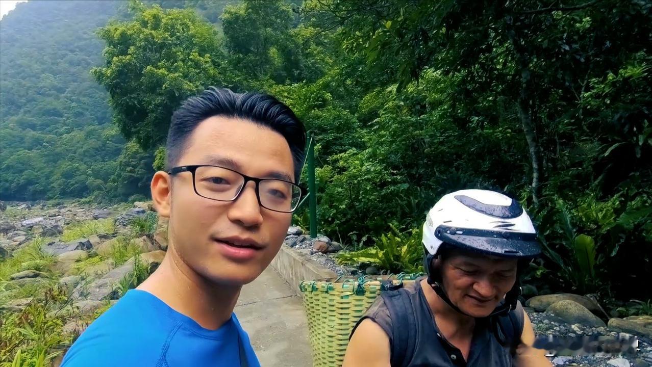 朋友们最近好吗？跟大家分享之前在台湾环岛的视频，这期来看台湾必访美景花莲太鲁阁，