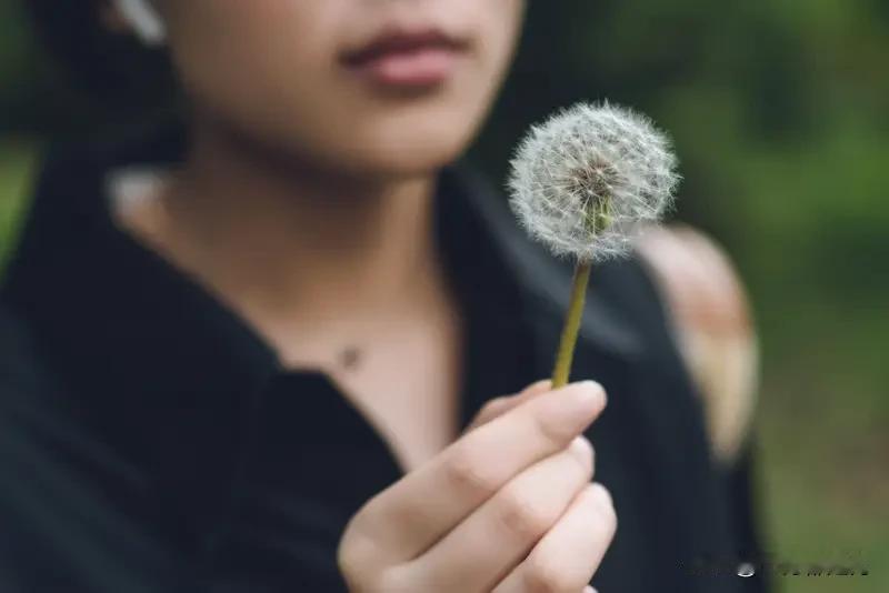 强奸女友获刑
出狱后复合又杀死女友
2022年7月，大学生刘某和女友暑期同居
同