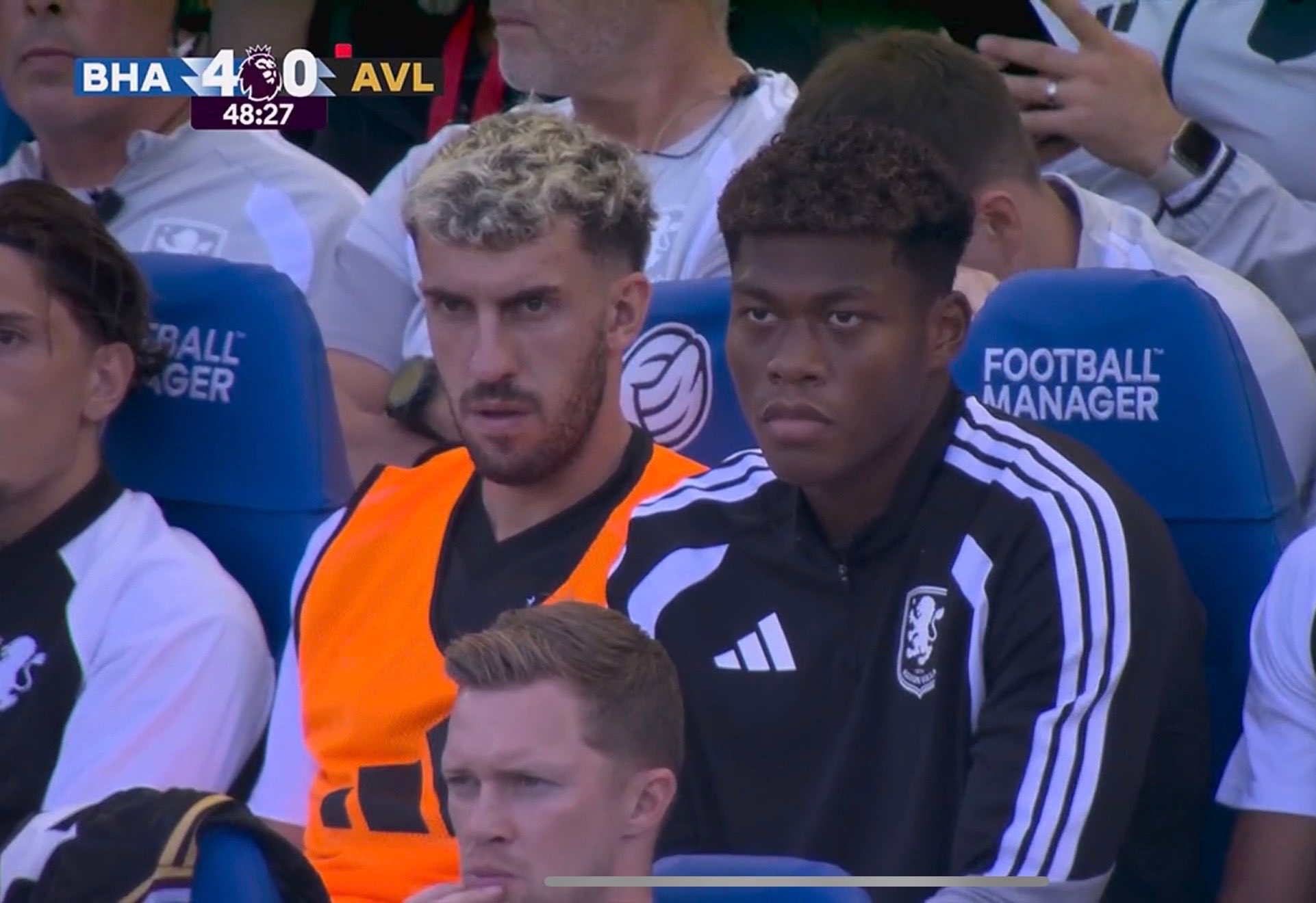 当铃木彩艳意识到以后半场被进四个的很可能就是他了： 