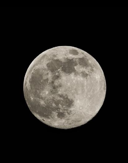 2026首个超级月亮今晚登场！3个真相戳破误区，错过等1年
 
作为追天象8年的