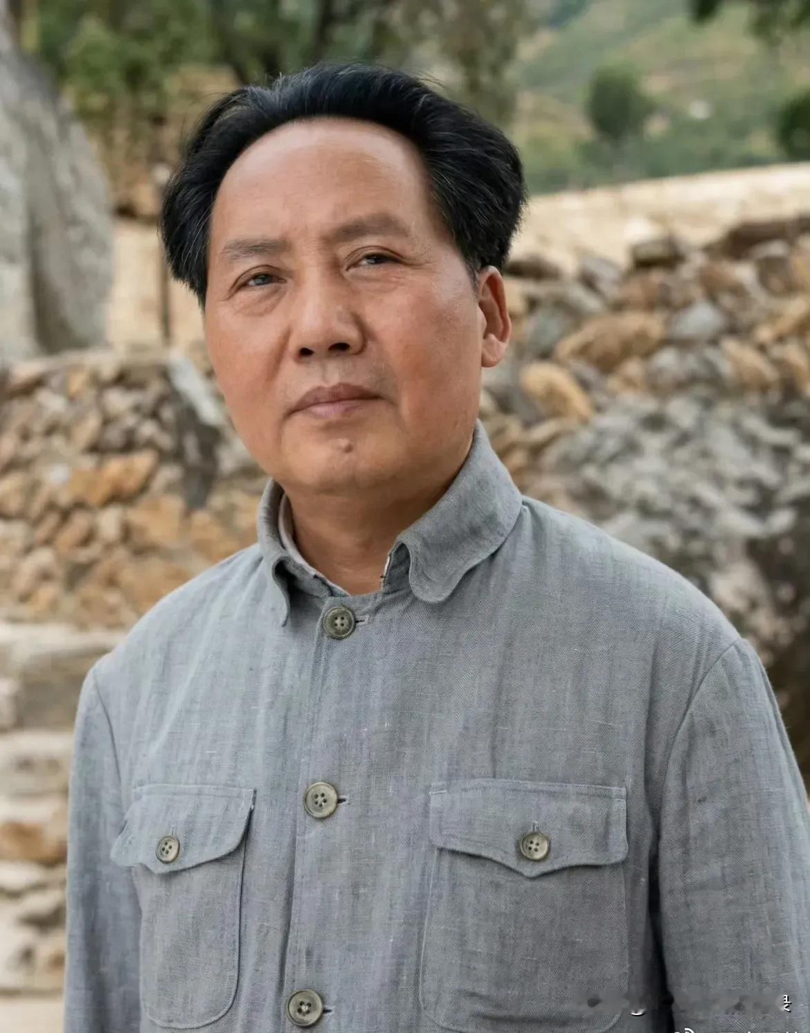 毛主席让中国人站起来。自立于世界民族之林·完成了基本统一-天下太平！谁也没否定他