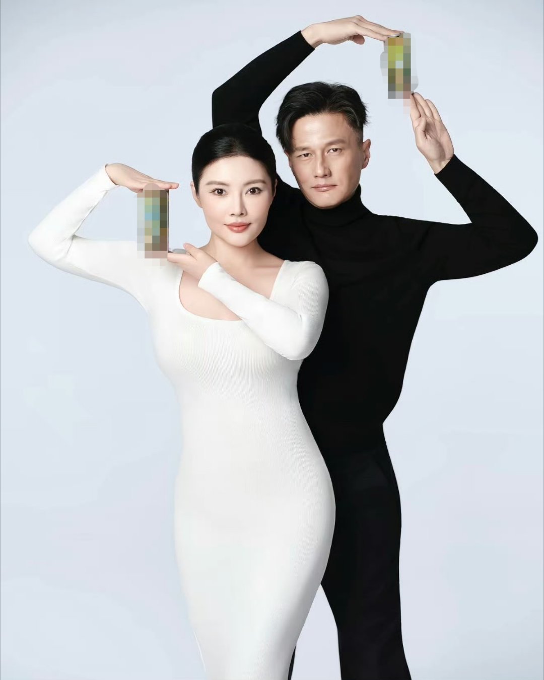 徐冬冬尹子维结婚线下排面 徐冬冬尹子维用商场喜报墙写就最甜官宣！“新婚幸福，早生