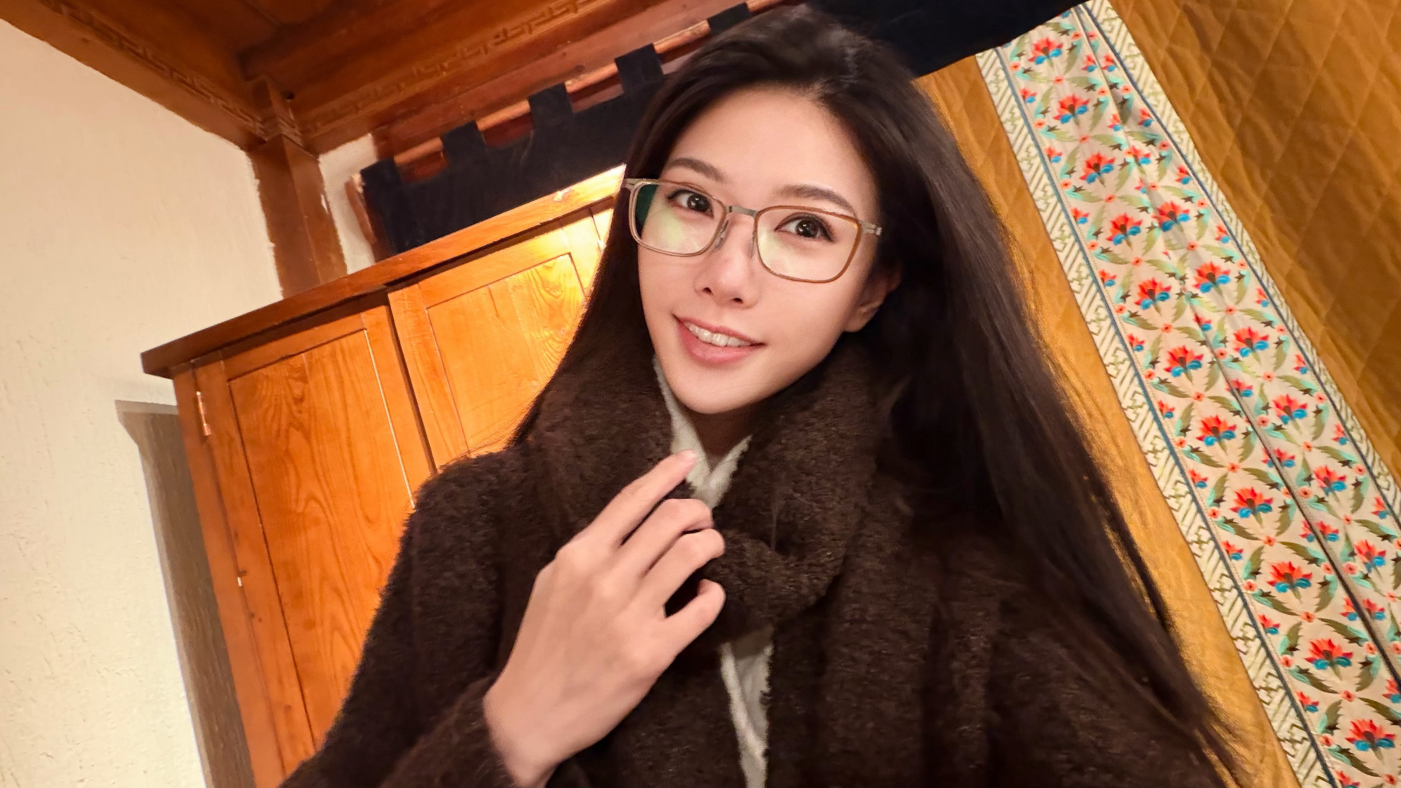 第一次到香格里拉，海拔3000多下飞机很明显喘不上气今天住独克宗古城非常古朴质雅