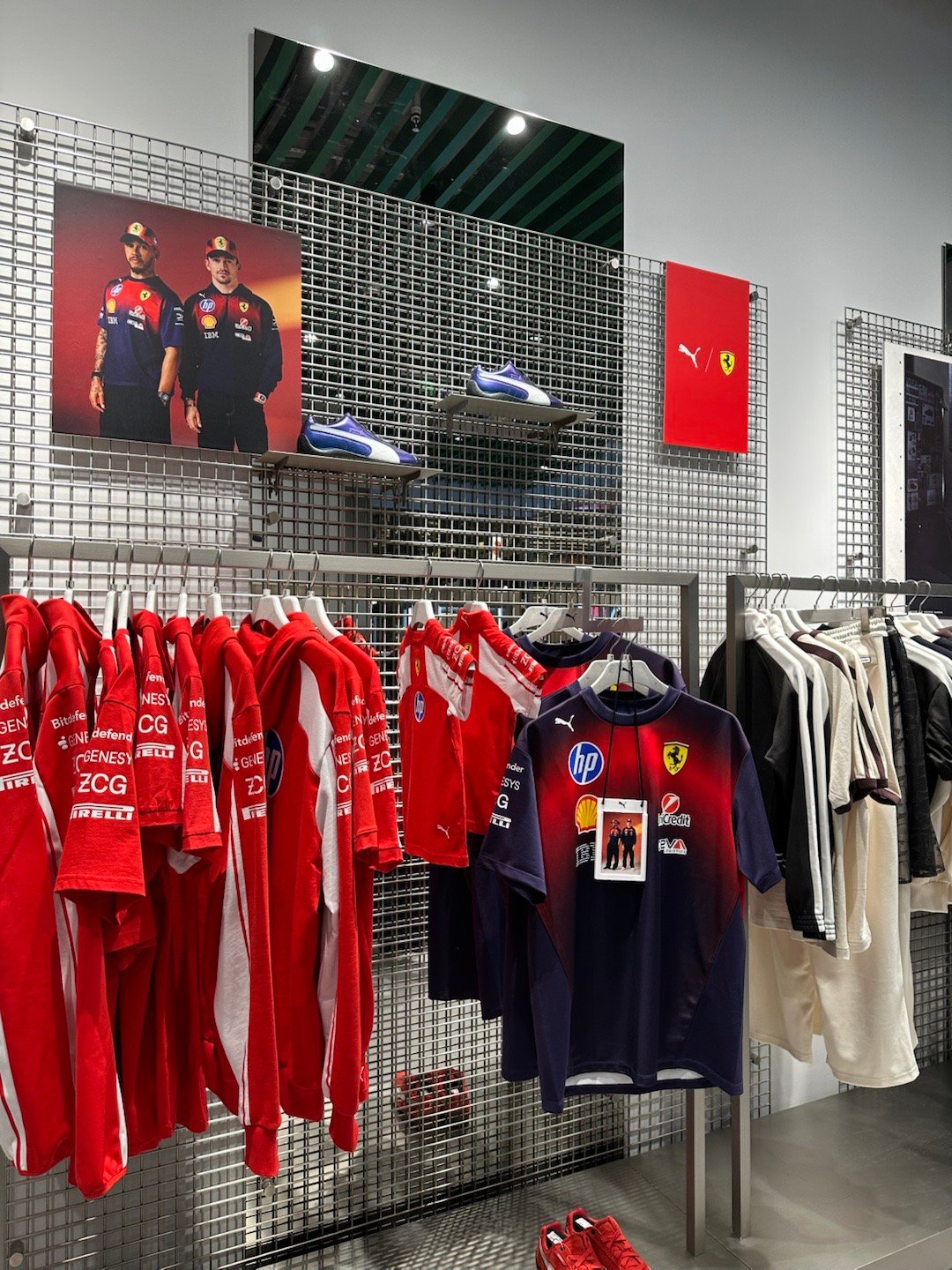 太疯狂了 你法的衣服xl码以上一件都没有了f1f1中国大奖赛法拉利