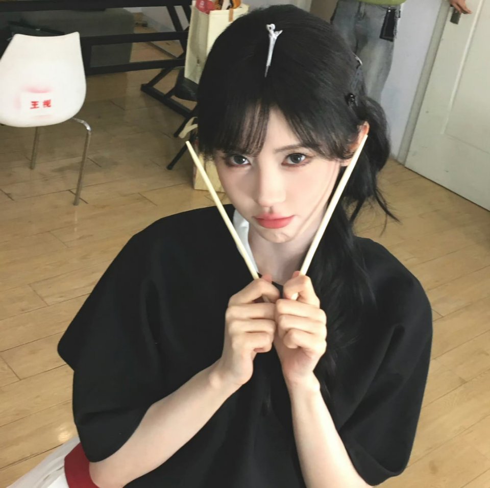 jjy 𝐵𝑒 𝑖𝑛𝑓𝑎𝑡𝑢𝑎𝑡𝑒𝑑 𝑤𝑖𝑡𝒉 ?