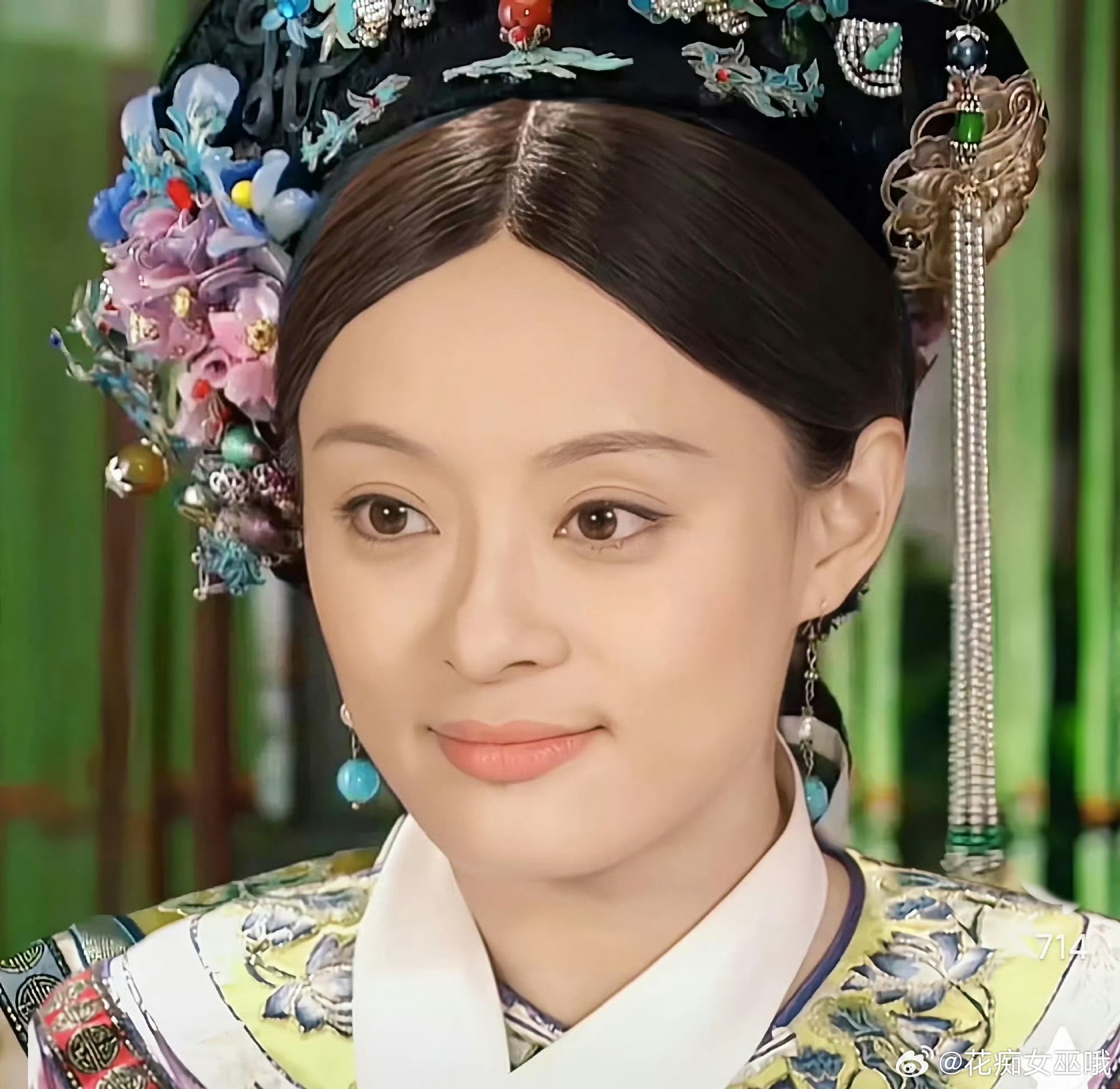 有姑娘问皇帝更爱纯元，还是甄嬛？四大爷谁也不爱，对，他更爱的是权力，纯元是他心中