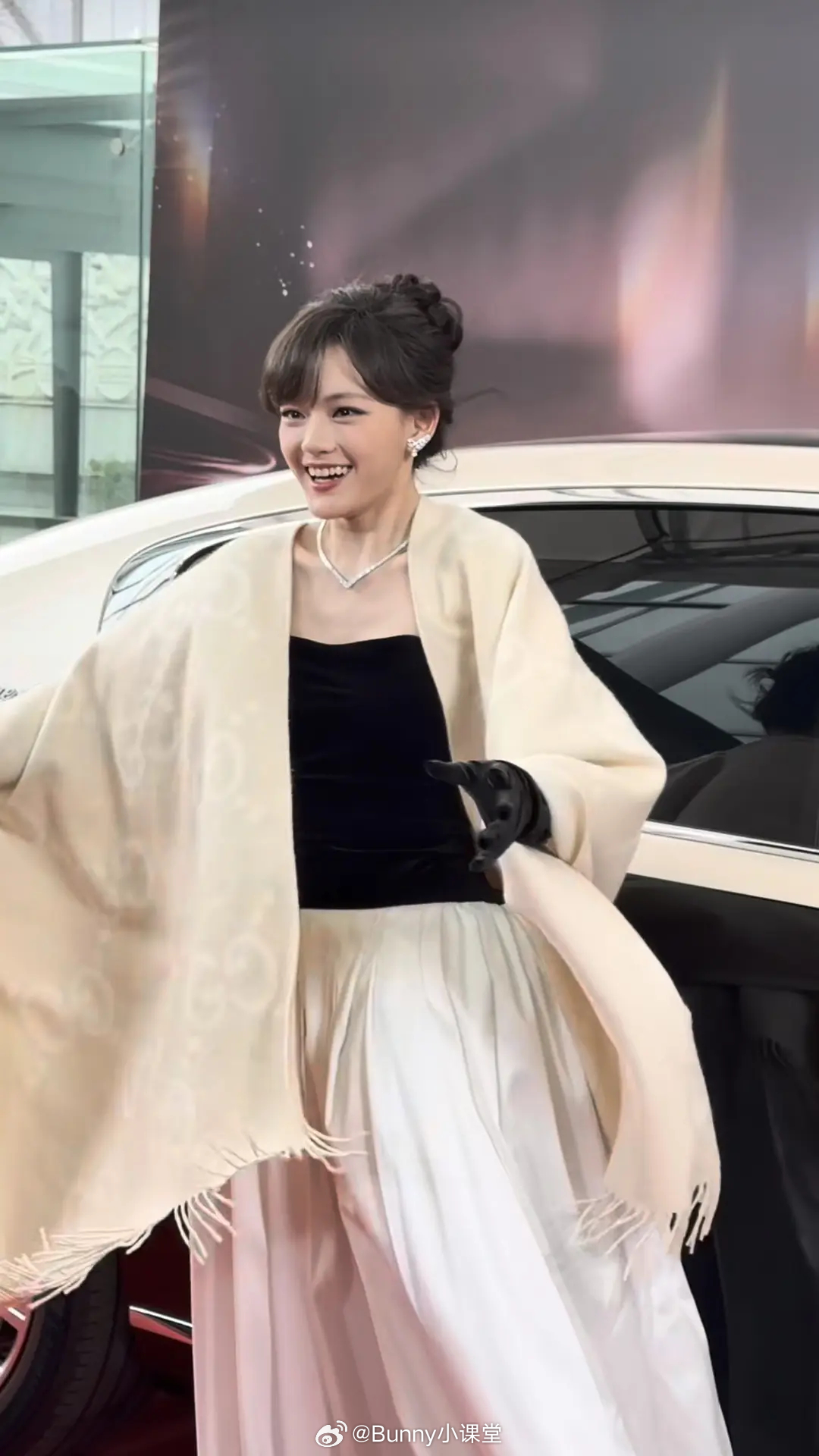 微博之夜 文淇下车瞬间好可爱呀！！！ 