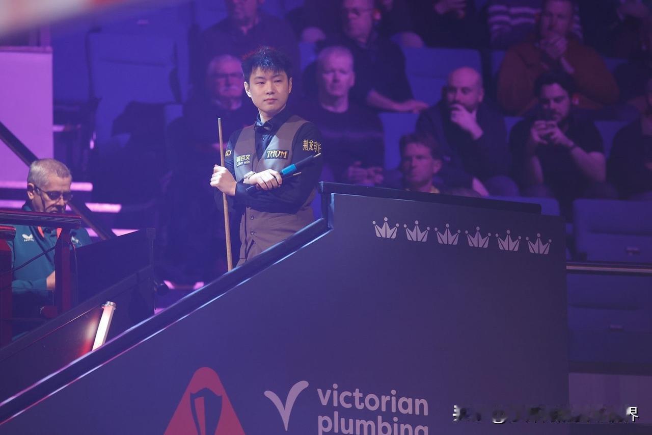 赵心童击败龙泽煌赛后采访：“比赛开始时我感觉状态不错，休息之后开始出现一些失误，