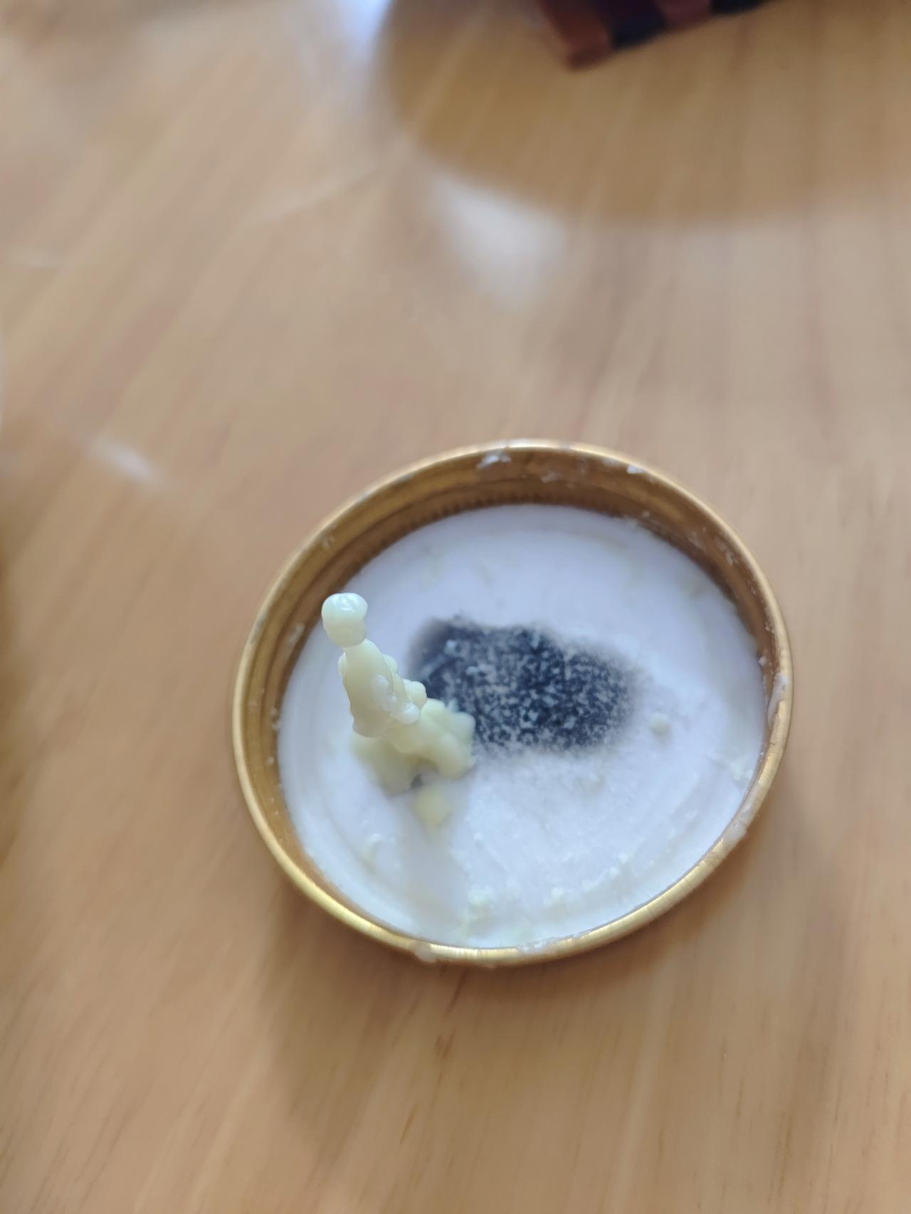 有姑娘的，千万不要把姑娘嫁给两个儿子的家庭！

朋友向我吐槽，说她婆婆过年没有来