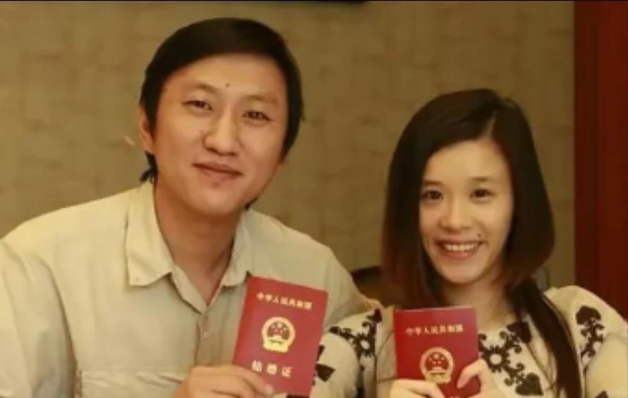 当年桑兰在体操比赛中摔成高度截瘫，获得了1000万美元补偿金，折合人民币就是70