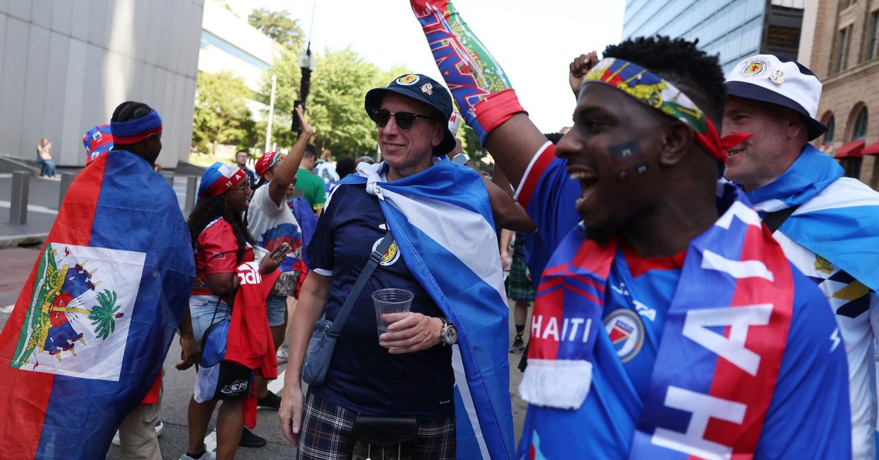[To learn English]
Haiti fans brought th