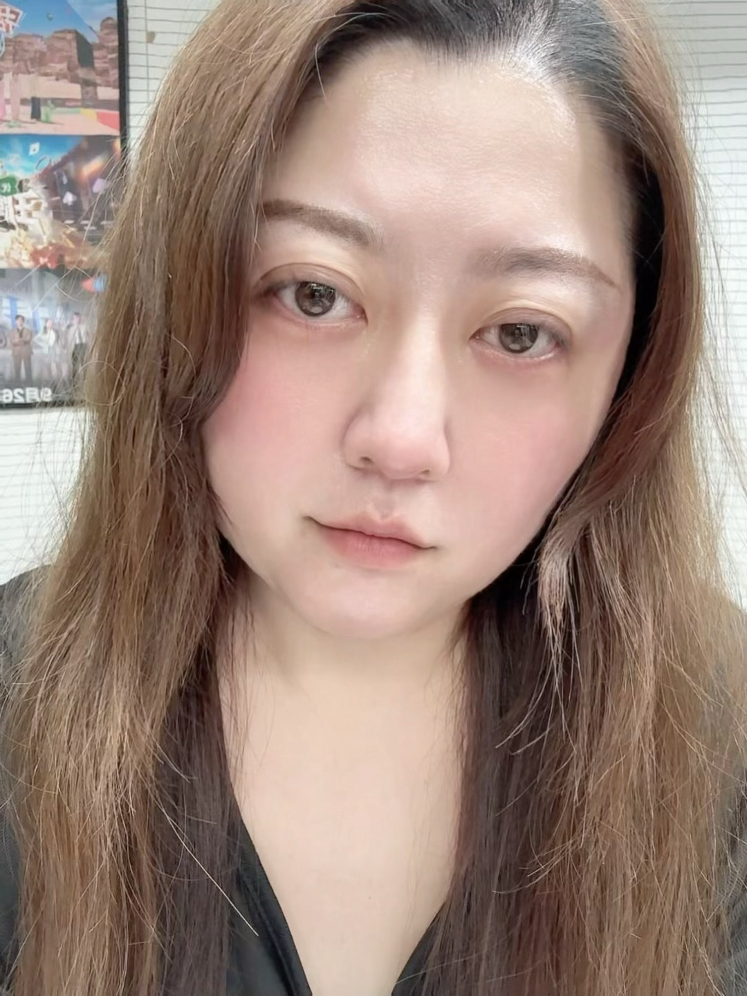 小鹿记  xz 陪肖战走花路 今天心情好，素颜自拍一下下❤️