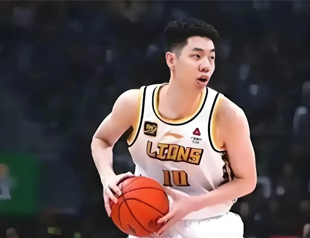 输深圳icon11分，揪出1个表现最差之人，坑惨了广厦队！
CBAicon半决赛