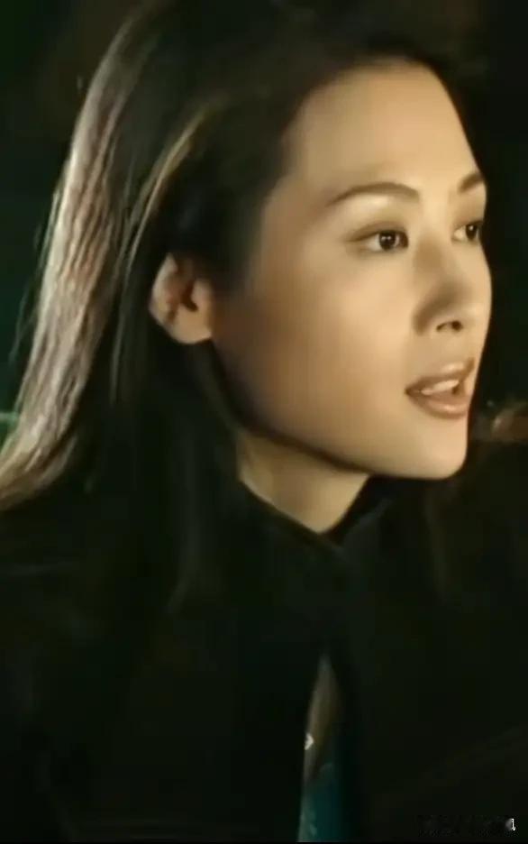 魅力女人→邓英