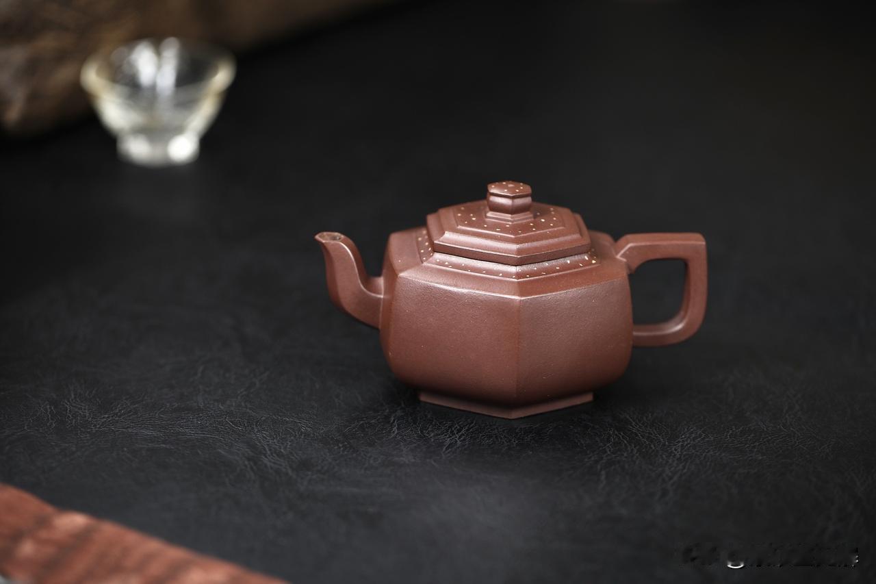 六方雪华｜铺砂装饰｜研高作品
              ｜原矿紫泥｜容量310