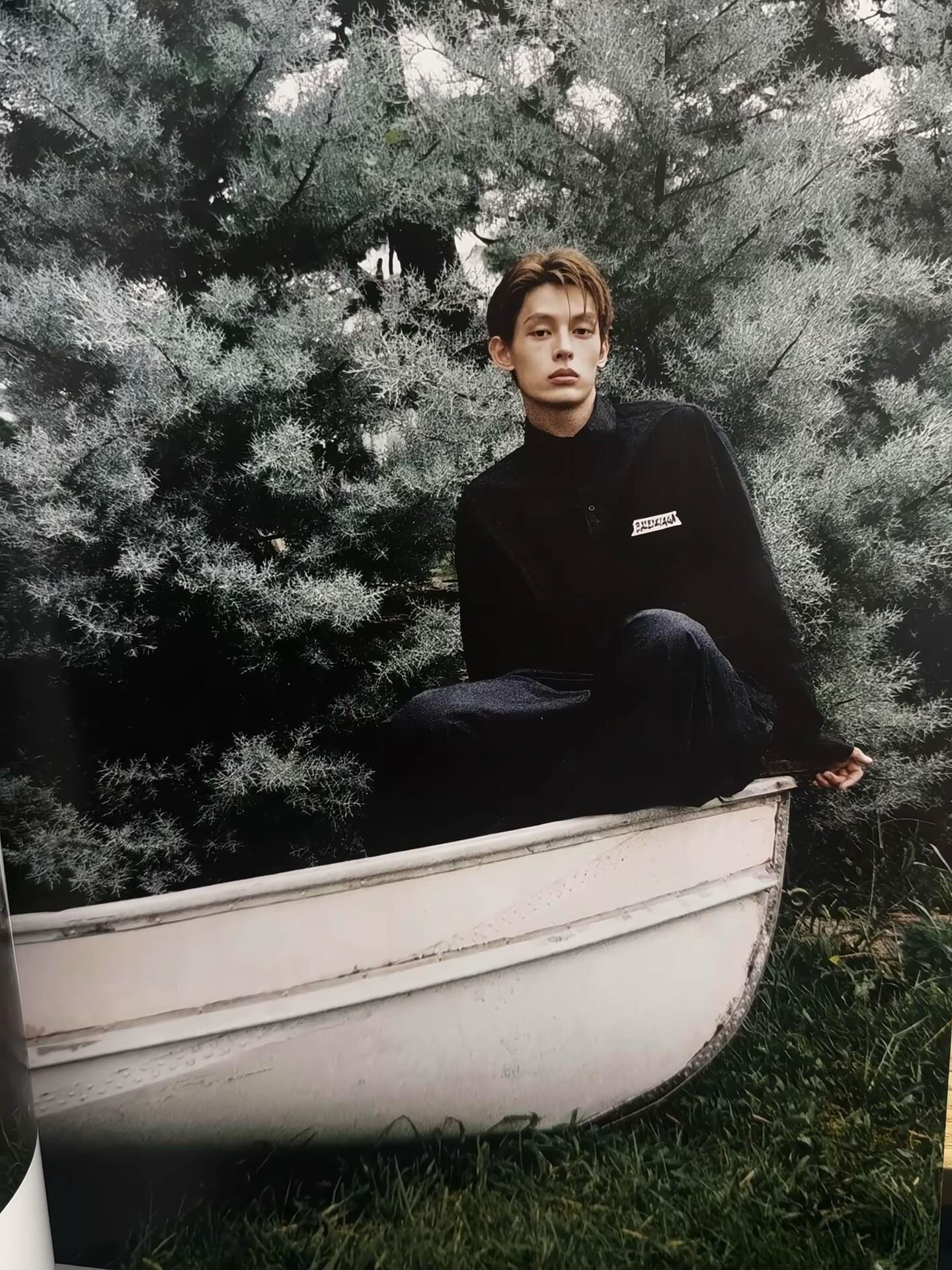 赵雨凡JAMES 🦅赵雨凡 千想万想也没有想到，此杂志会如此合我心意🙌🏻 