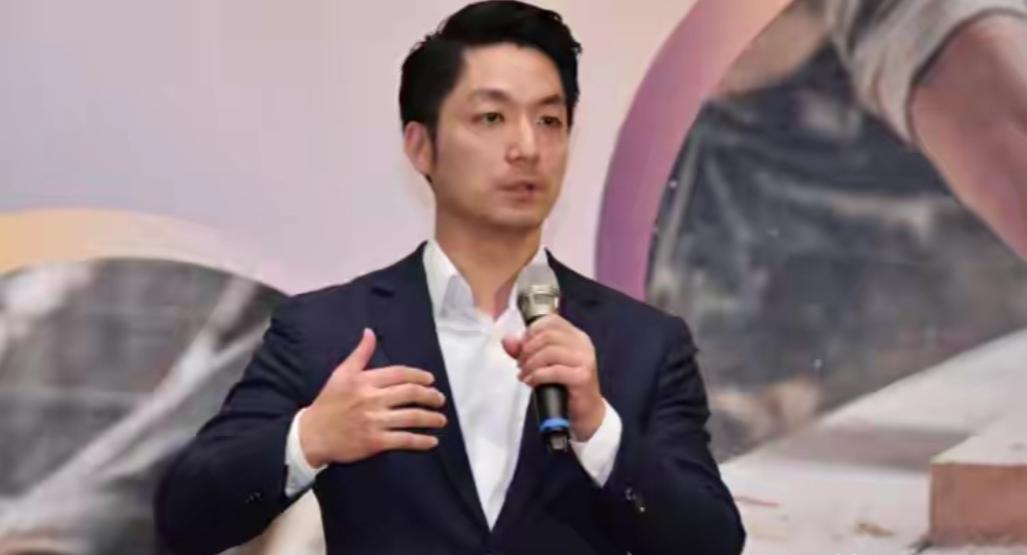 蒋万安做出道歉，就在10月10日，蒋万安表示他感到非常的抱歉，他和团队在接下来会