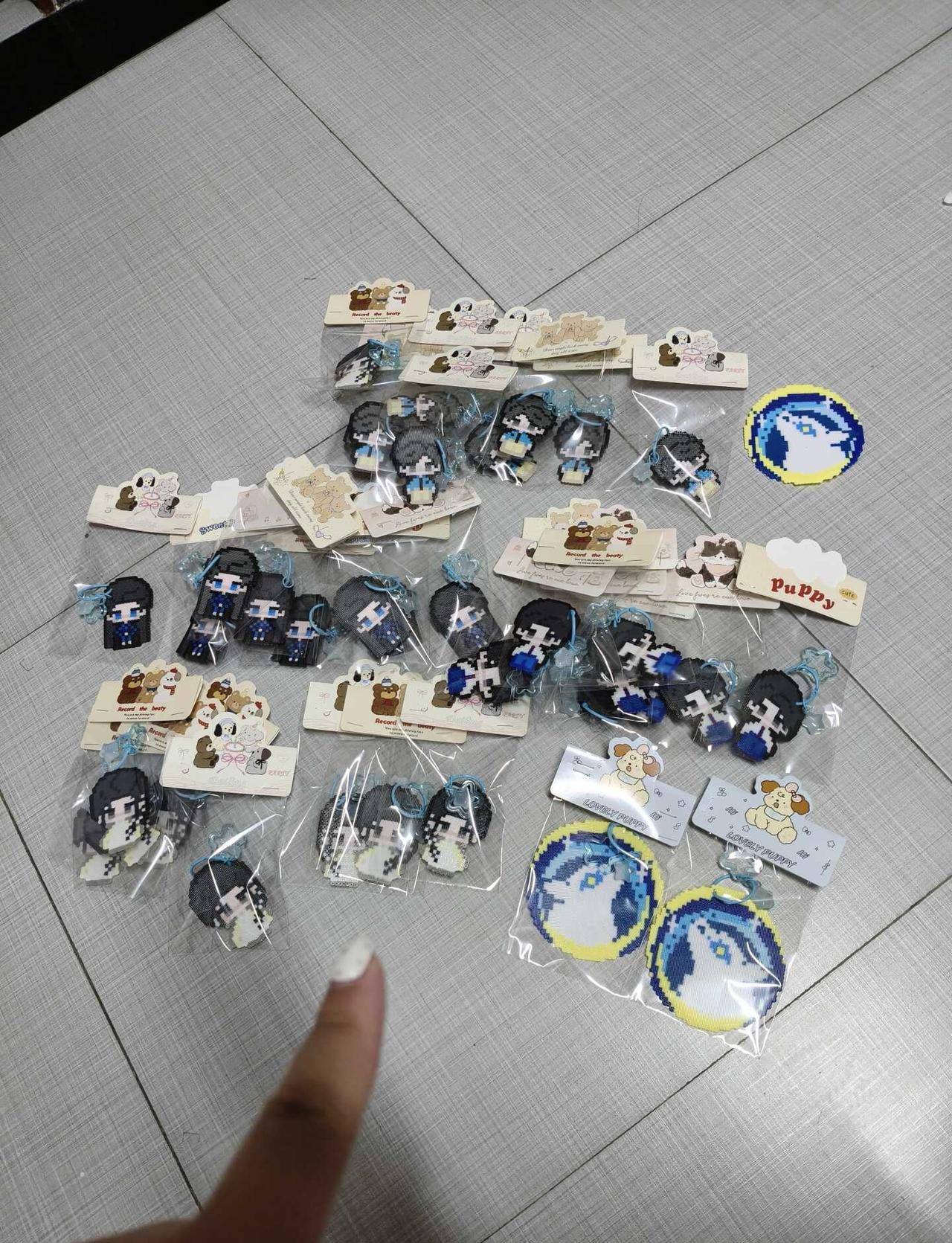 力歇了（再也不做了）
有没有姐妹喜欢我的，互换，伸手也行，随意，见机行事，拖延症