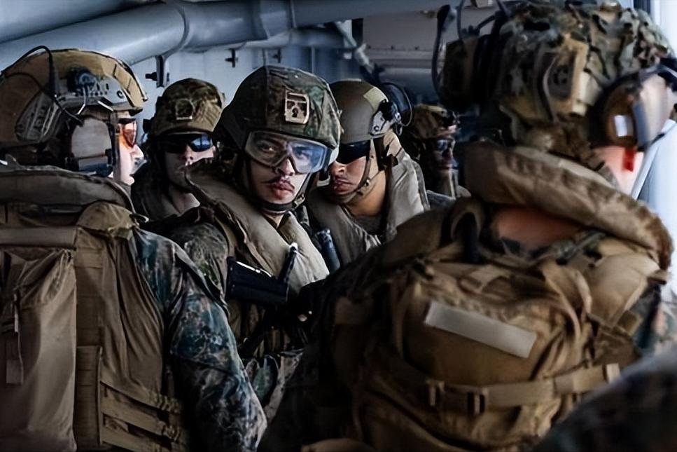 美国伊朗大战秘密揭开，沙特拒绝美国使用空军基地、领空出兵封锁霍尔木兹海峡打击伊朗