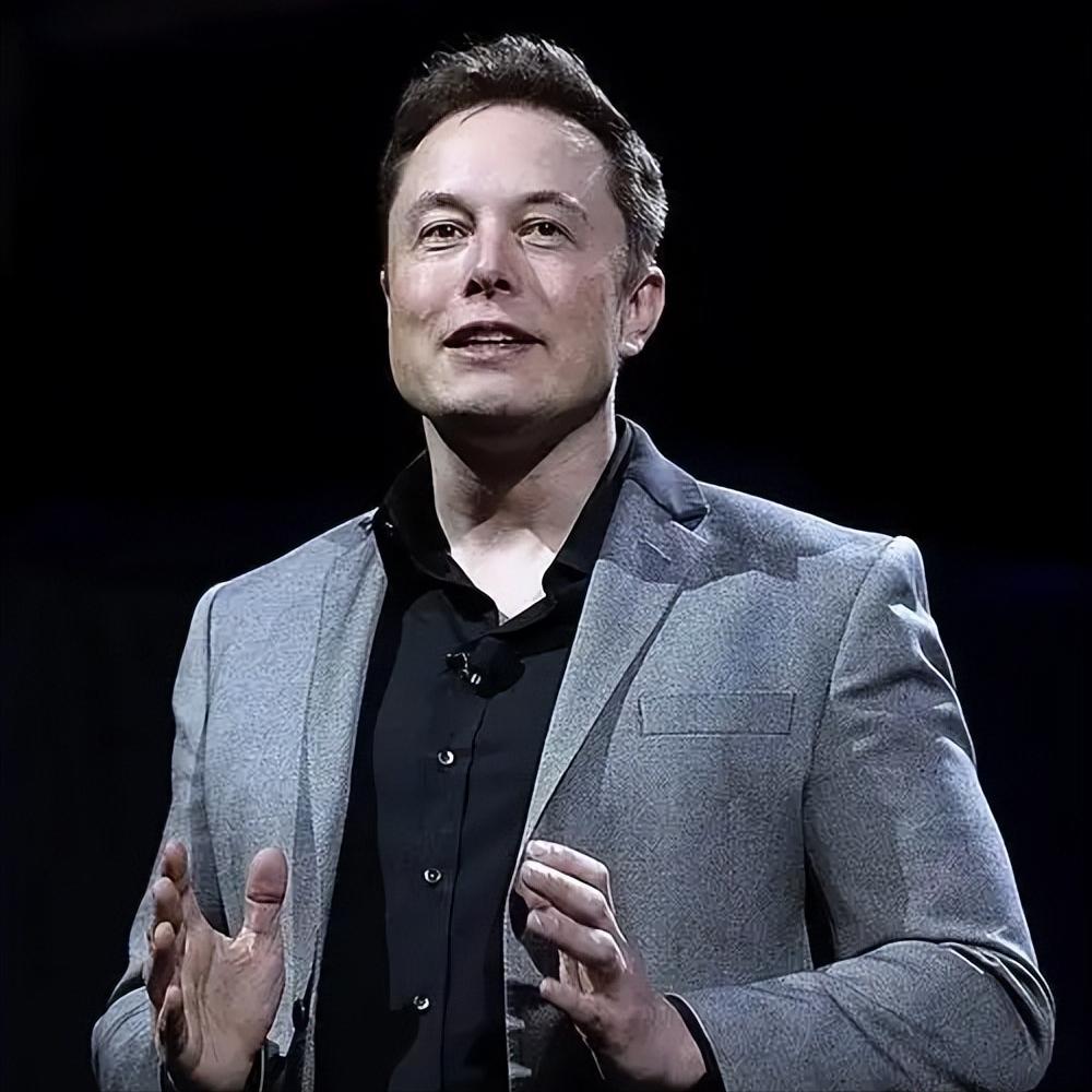 马斯克的SpaceX又搞大动作了！宣布要在2026年把4400颗星链卫星的轨道高