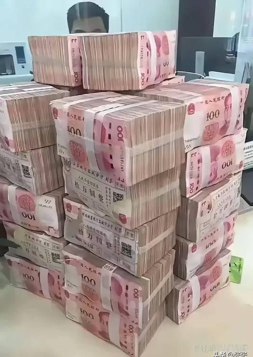 你发现没有，对于家庭来说：钱能治百病没有例外。大部分家庭都觉得女人娇性不讲理，那
