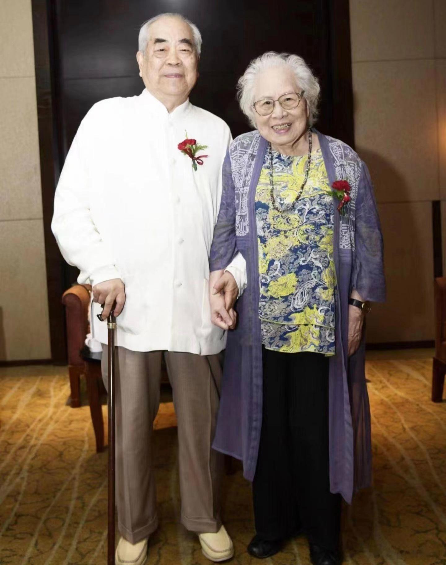 著名歌唱家、声乐教育家郭淑珍先生96岁生日会，范曾、李小琳、姜昆、于丹等人出席。