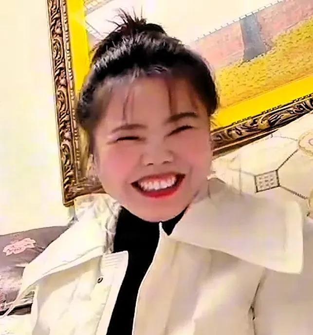 2000块的二手手机，破饼干盒一装，就想让你爹妈配合演一出“孝感动天”？
结果人