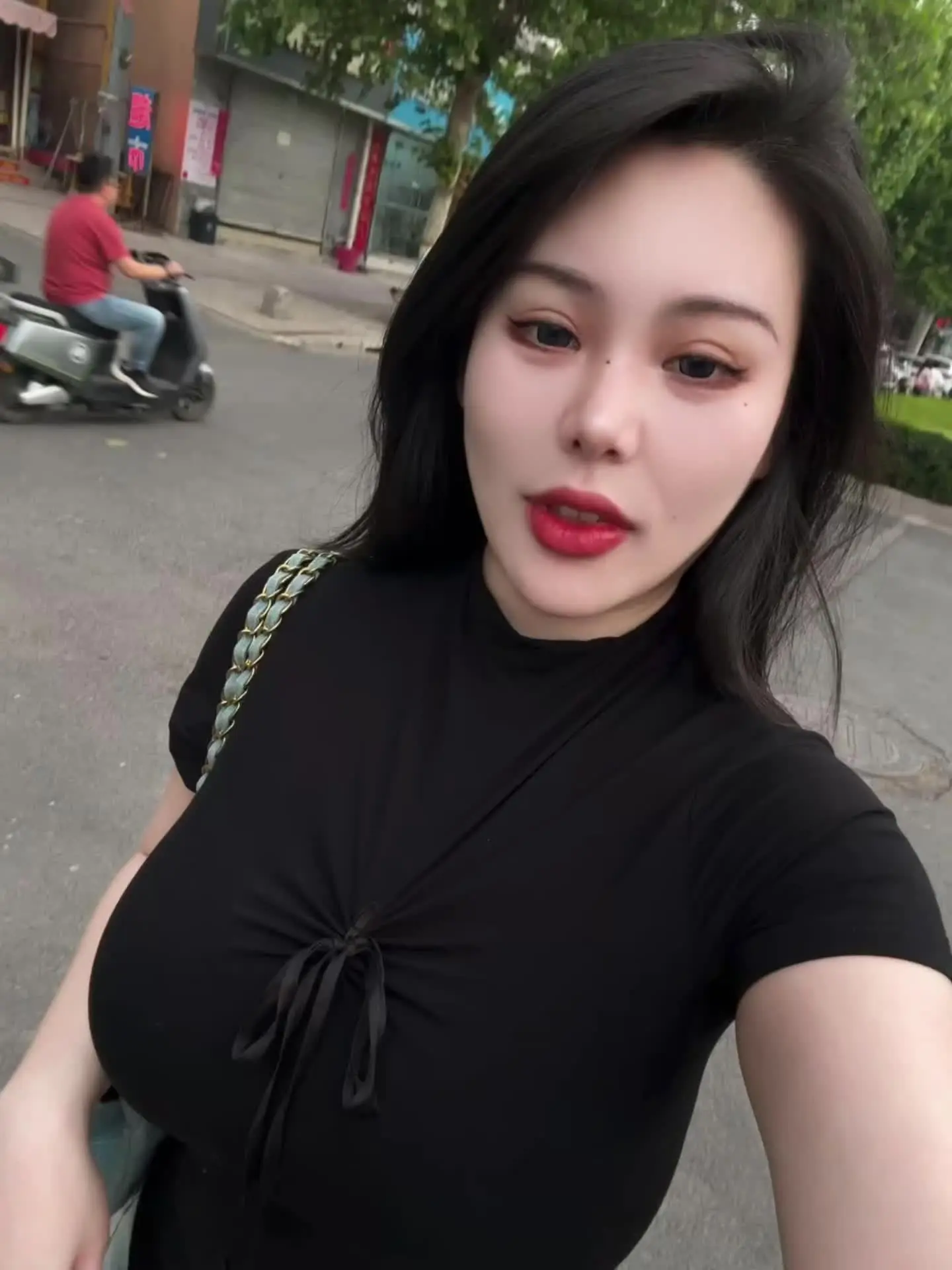 嘻嘻