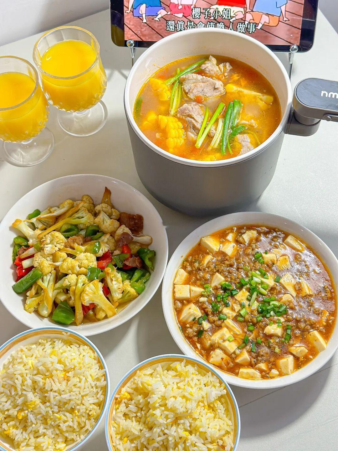 二人食✨ Sharing with pics：番茄玉米排骨汤