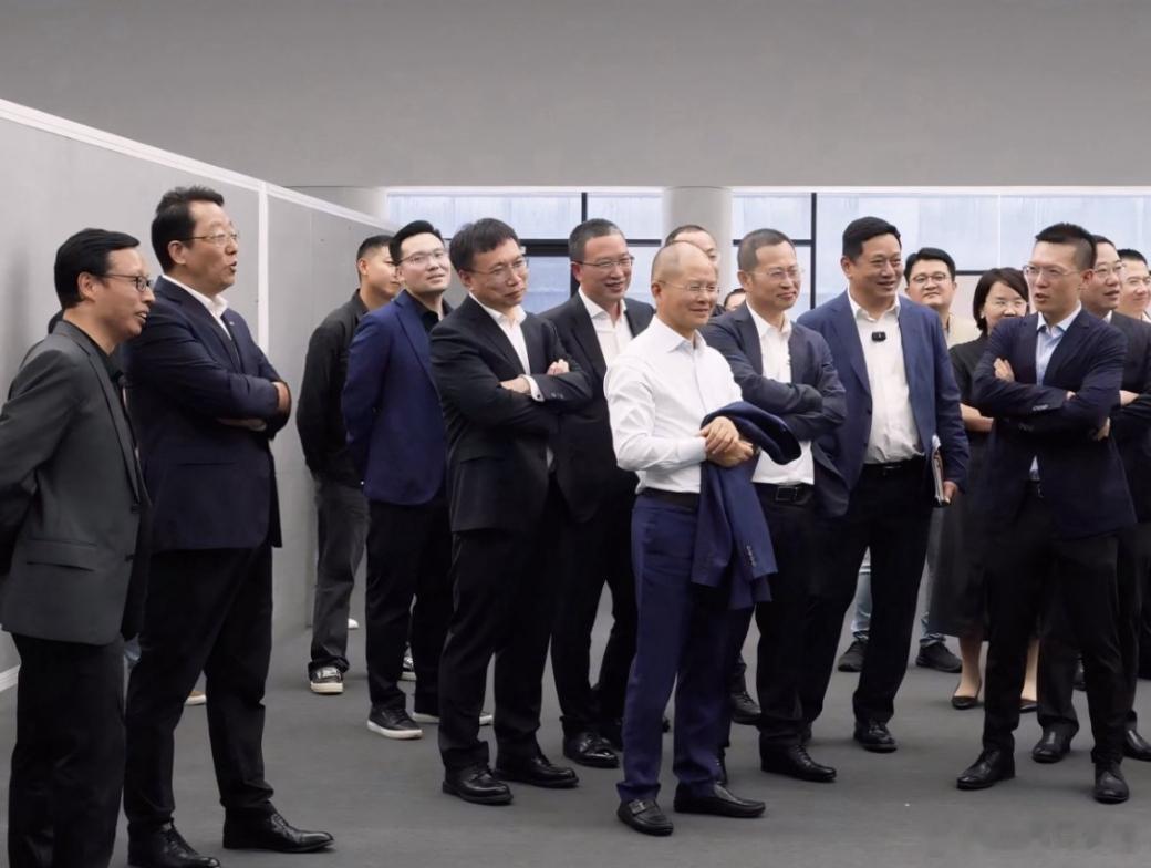 “启境”首款车型完成设计定型，离问世应该不远了此前我和朋友们聊过广汽与华为联合打