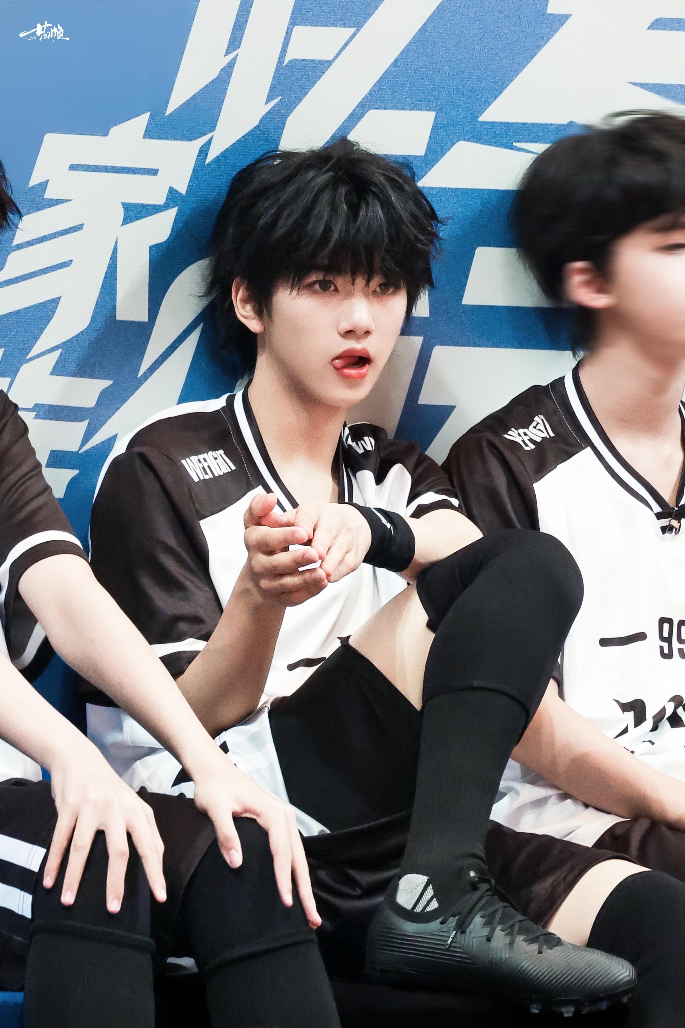 卧槽...函瑞你...吐舌头🥵TF随舞 ​​​