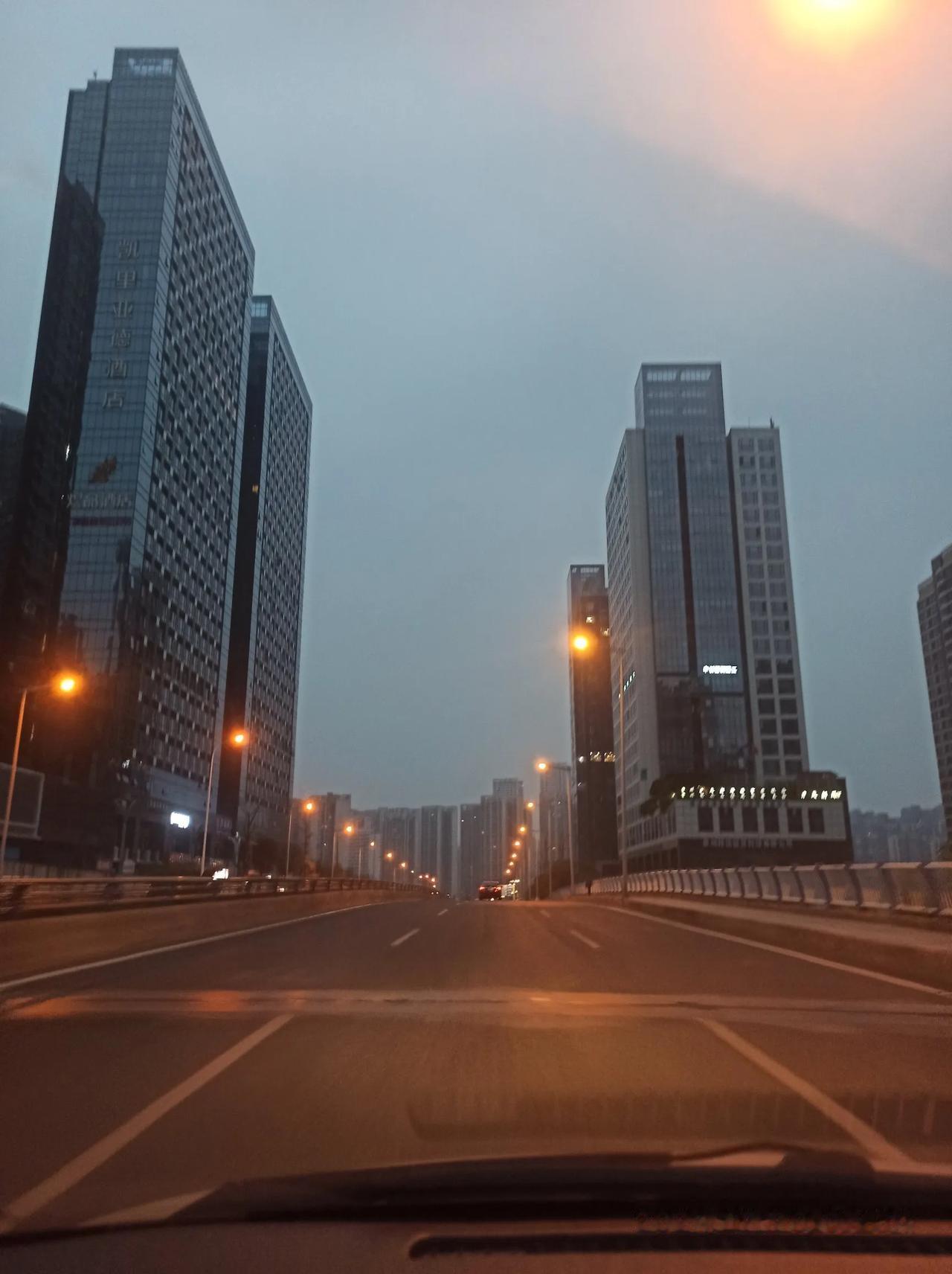 早安，条友们。冬天虽然很冷，但希望你们每一天都是温暖的，充满热情洋溢的一天，没有
