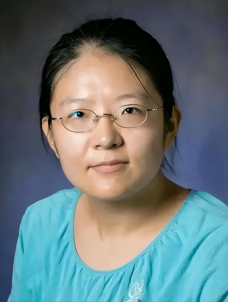 广州一女教授在985任教3年，每次课上都没几个人上课，最终因考核不过惨遭辞退，万