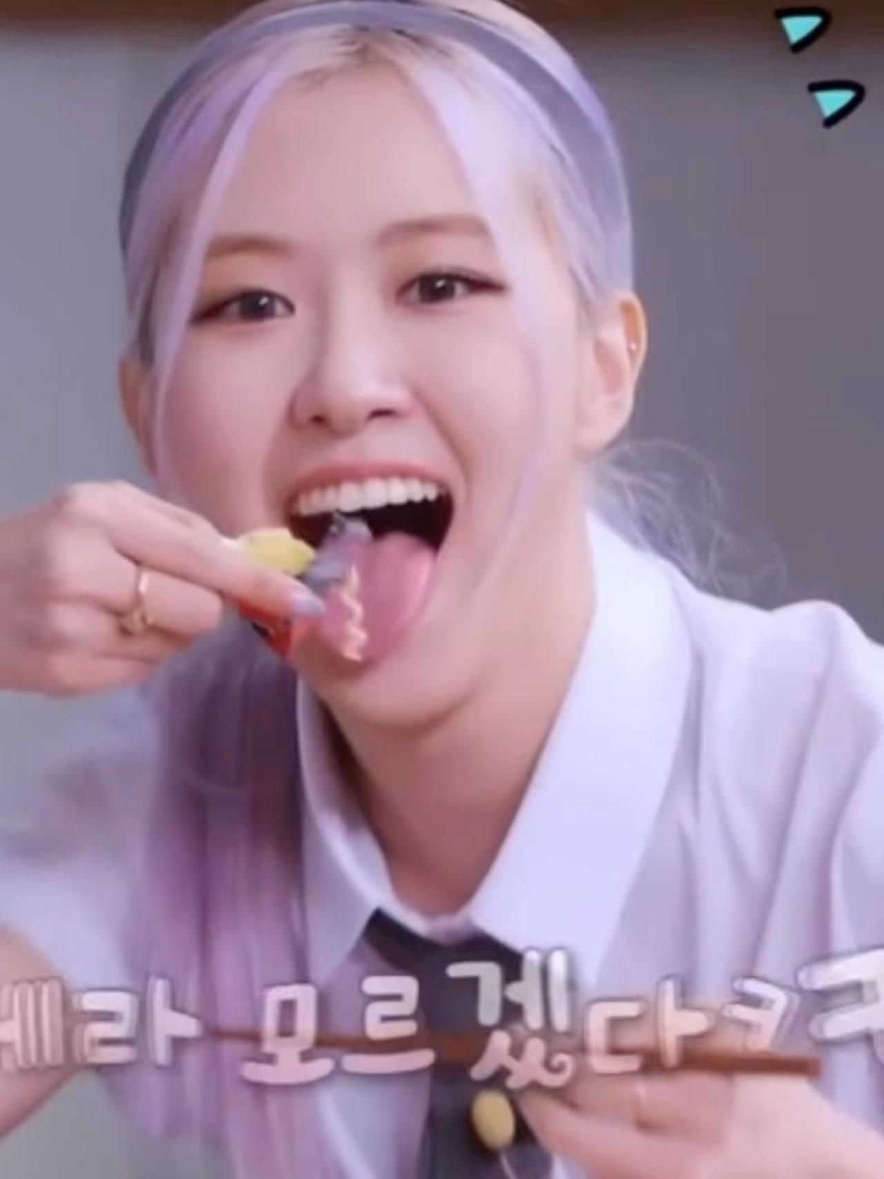 朴彩英不就是吃个泡面吗？为啥委屈巴巴的！ 朴彩英 妹偷吃 咀嚼音 这位同学我有点