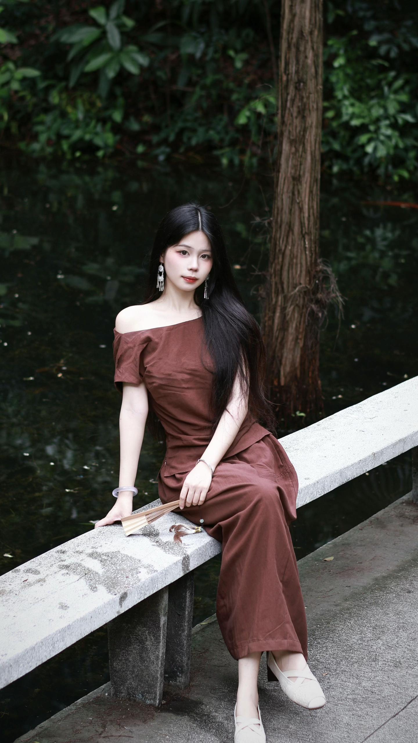 心将流水同清净 身与浮云无是非。