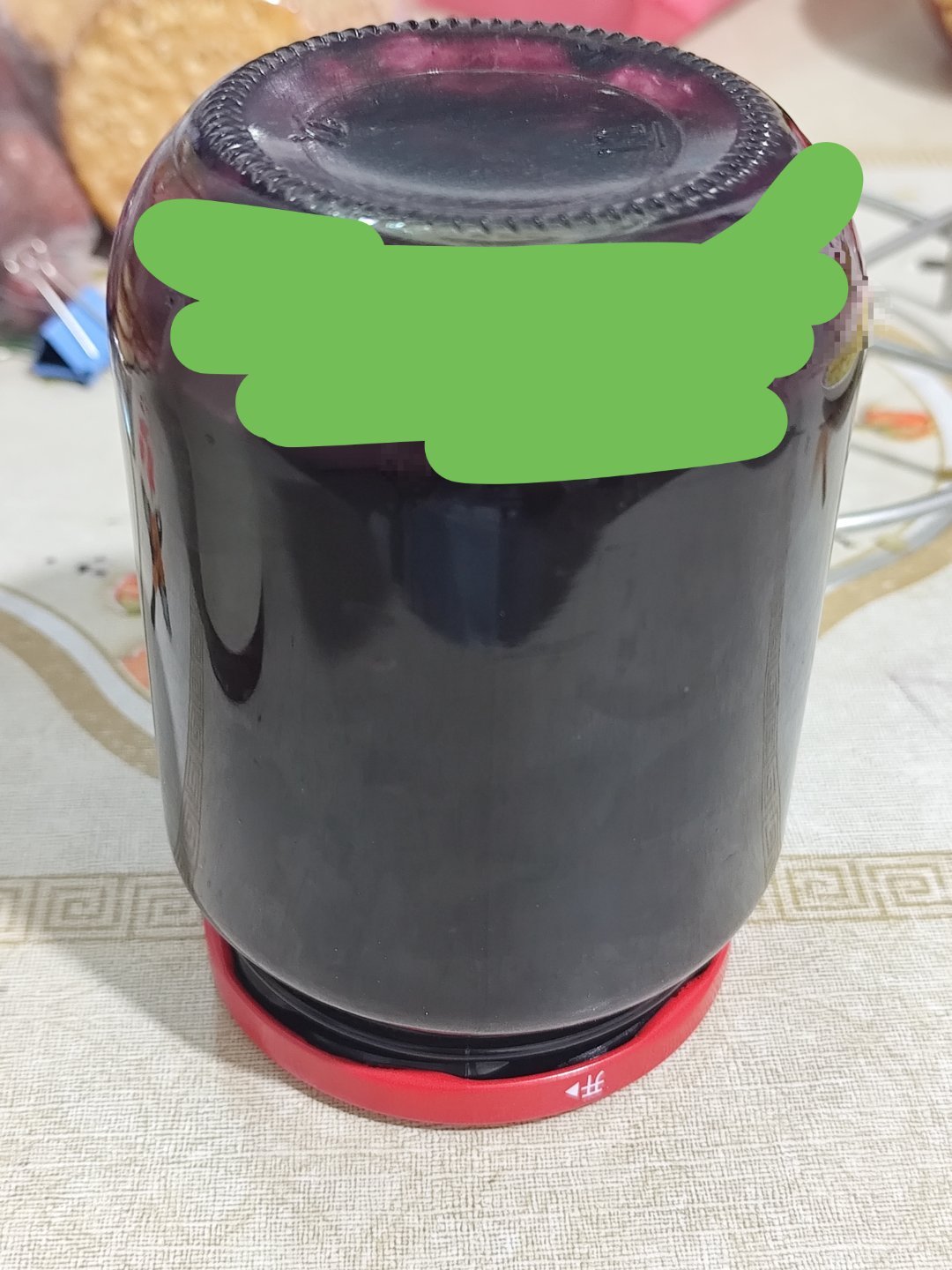 熬了一大罐蓝莓酱还没等到提偶皮开播。 