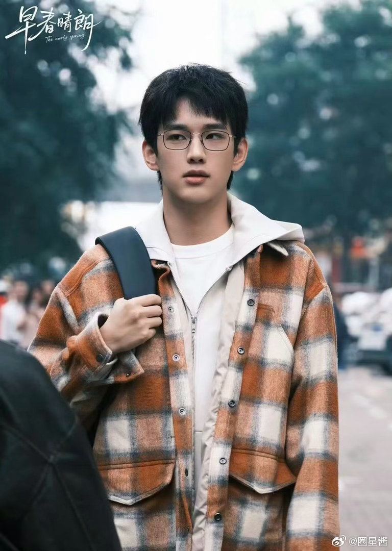 刘小北补全了孙远翥的内心独白 早春晴朗剧粉应该都懂这个番外的含金量。刘小北自己琢