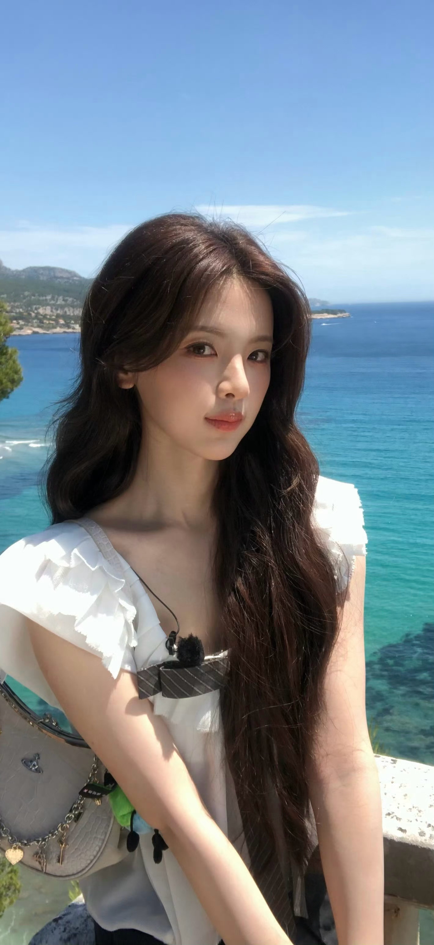 杨超越 
