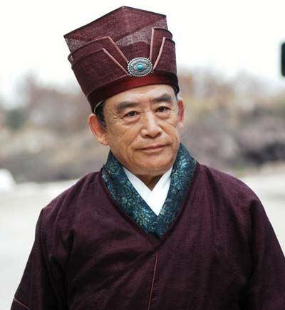 谭非翎：半生沉浮淬炼演技，大器晚成的全能老戏骨
 
谭非翎（1937年4月16日