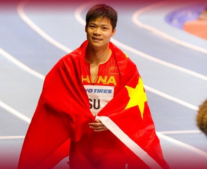 难说再见，苏神正式挂靴。苏炳添退役